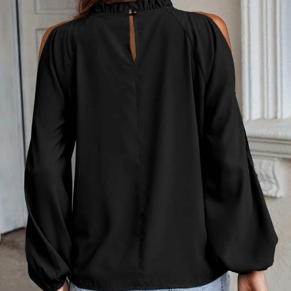 Boho Mock Neck Cold Shoulder Blouse - Picture 9 of 12